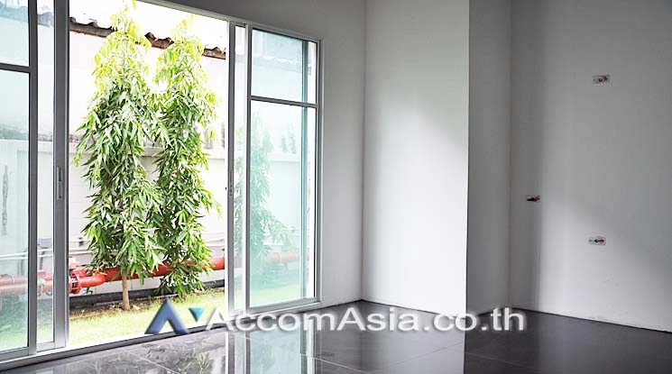 4  4 br Condominium for rent and sale in Sathorn ,Bangkok BRT Nararam 3 at Supalai Prima Riva AA15955