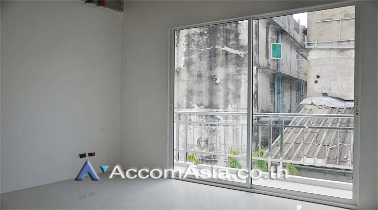 5  4 br Condominium for rent and sale in Sathorn ,Bangkok BRT Nararam 3 at Supalai Prima Riva AA15955