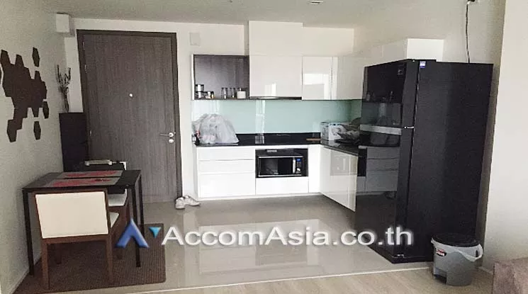  2 Bedrooms  Condominium For Rent in Ratchadapisek, Bangkok  near MRT Sutthisan (AA15976)