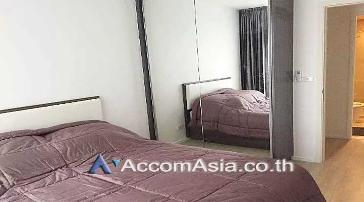 unit 2 Bedrooms  Condominium For Rent in Ratchadaphisek, Bangkok  near MRT Sutthisan (AA15976)