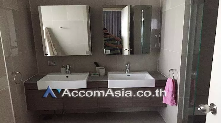 4  2 br Condominium For Rent in Ratchadaphisek ,Bangkok MRT Sutthisan at Quinn Ratchada 17 AA15976