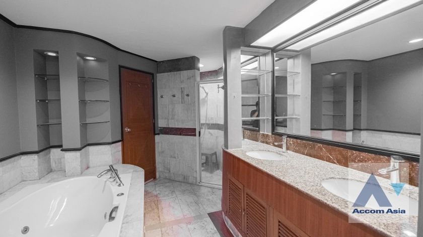 33  4 br Condominium For Rent in Sukhumvit ,Bangkok BTS Phrom Phong at Mahogany Tower 21104