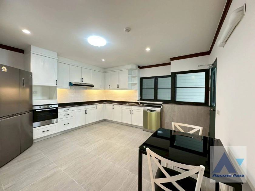 7  4 br Apartment for rent and sale in Sukhumvit ,Bangkok BTS Phrom Phong at Peaceful Living AA16043