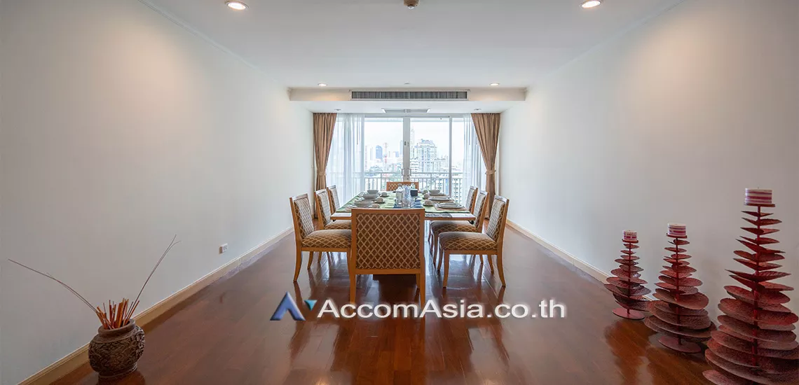  1  3 br Apartment For Rent in Sukhumvit ,Bangkok BTS Phrom Phong at High-quality facility AA16049