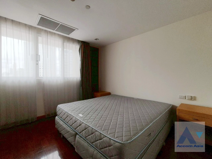 14  3 br Apartment For Rent in Sukhumvit ,Bangkok BTS Phrom Phong at Apartment with Top Facilities, Close to Emshere AA16049