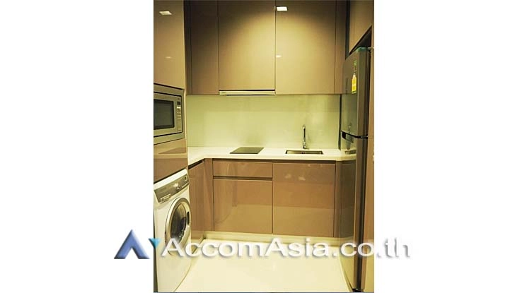 unit 1 Bedroom  Condominium For Rent in Sukhumvit, Bangkok  near BTS Nana (AA16069)