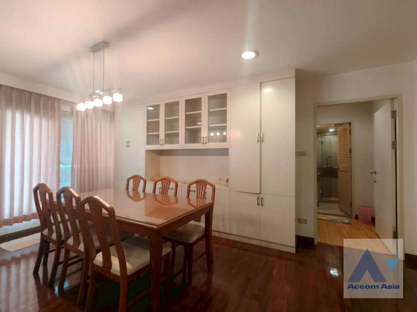 5  2 br Condominium for rent and sale in Ploenchit ,Bangkok BTS Ploenchit at Navin Court AA16101