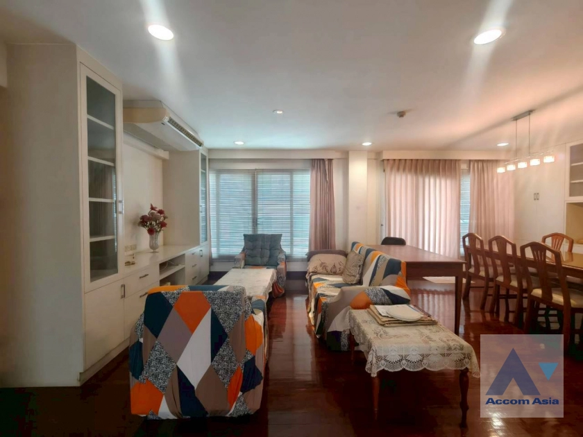 unit 2 Bedrooms  Condominium For Rent & Sale in Ploenchit, Bangkok  near BTS Ploenchit (AA16101)