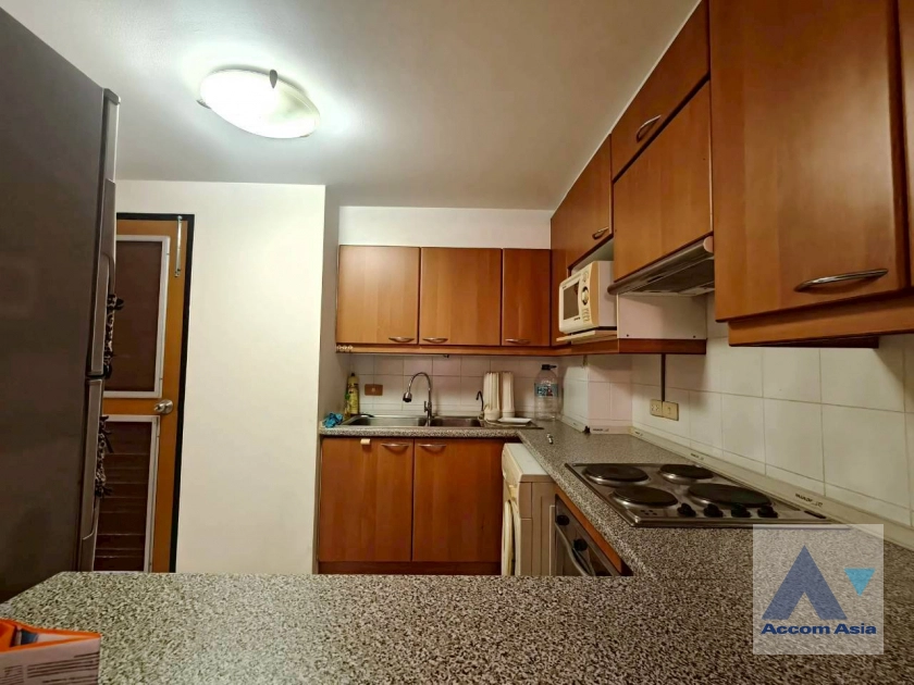 10  2 br Condominium for rent and sale in Ploenchit ,Bangkok BTS Ploenchit at Navin Court AA16101