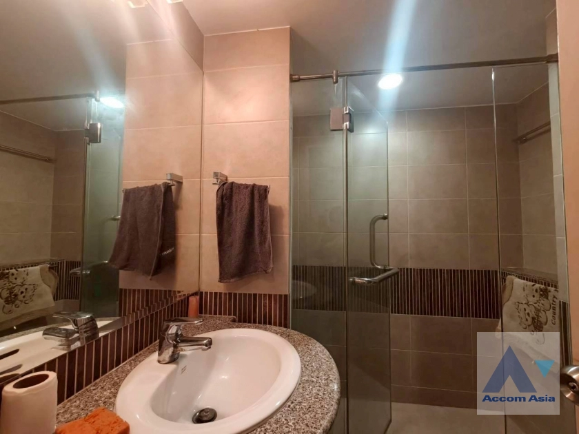 16  2 br Condominium for rent and sale in Ploenchit ,Bangkok BTS Ploenchit at Navin Court AA16101