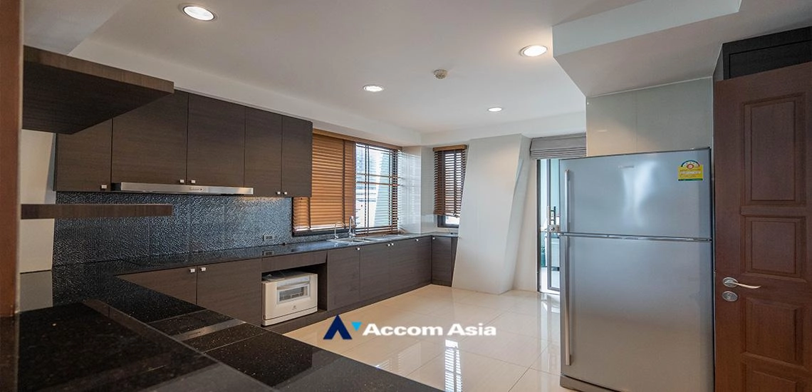 6  4 br Apartment For Rent in Ploenchit ,Bangkok BTS Ploenchit at Residence of Bangkok AA16111