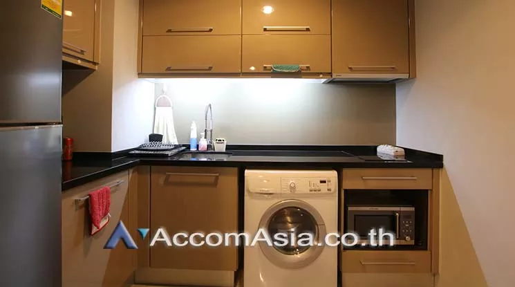 unit 2 Bedrooms  Condominium For Rent in Sukhumvit, Bangkok  near BTS Thong Lo (AA16114)