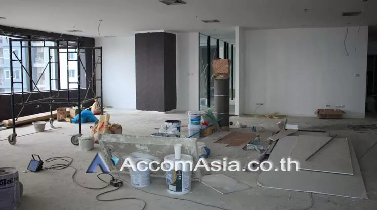 unit Office space For Sale in Ratchadaphisek, Bangkok  near ARL Ramkhamhaeng (AA16126)
