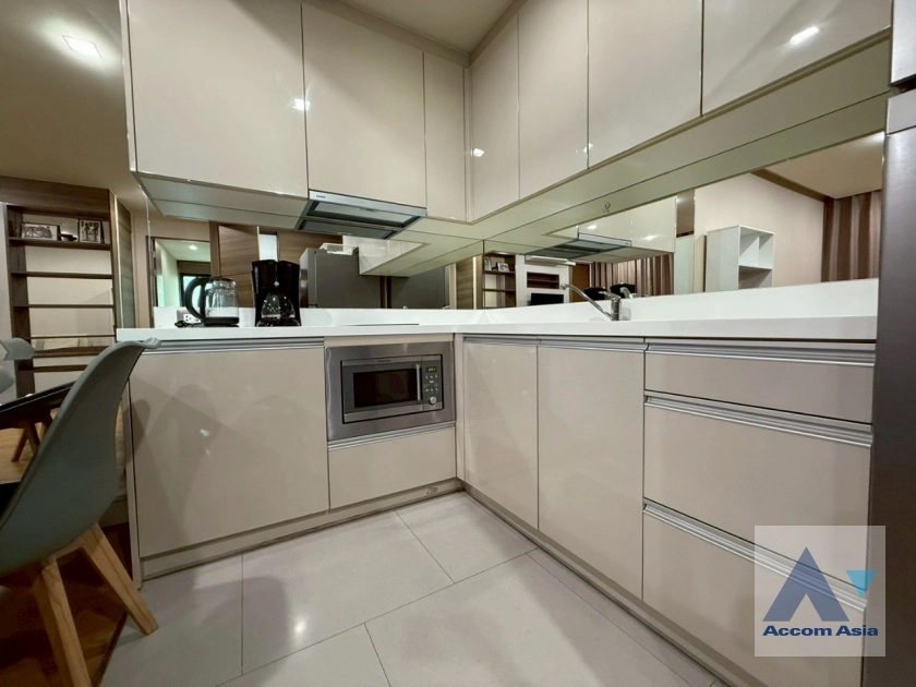 7  2 br Condominium For Rent in Silom ,Bangkok BTS Chong Nonsi at The Address Sathorn AA16139