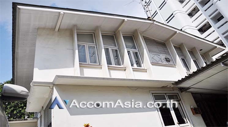 8  5 br House For Rent in Sukhumvit ,Bangkok BTS Thong Lo AA16151
