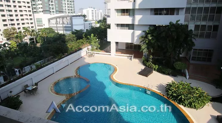 Pet friendly |  D.S. Tower 1 Condominium  3 Bedroom for Rent BTS Phrom Phong in Sukhumvit Bangkok
