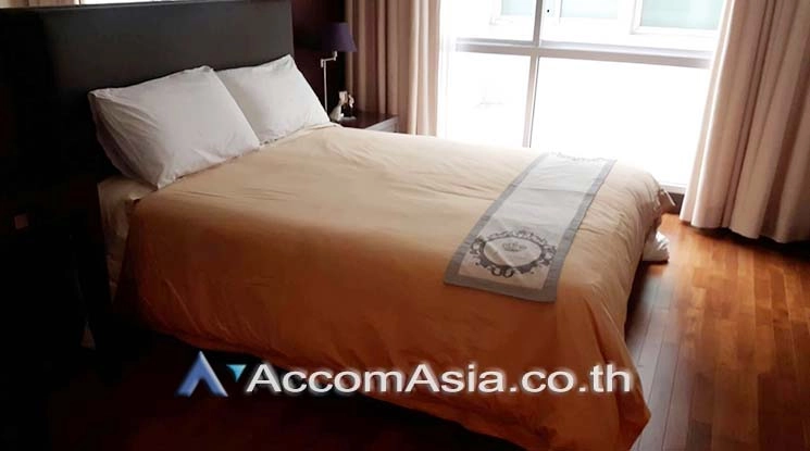 4  3 br Apartment For Rent in Ploenchit ,Bangkok BTS Ploenchit at Elegance and Traditional Luxury AA16154