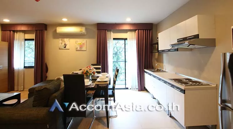  1  2 br Condominium For Rent in Ploenchit ,Bangkok BTS Ploenchit at Renova Residence AA16173