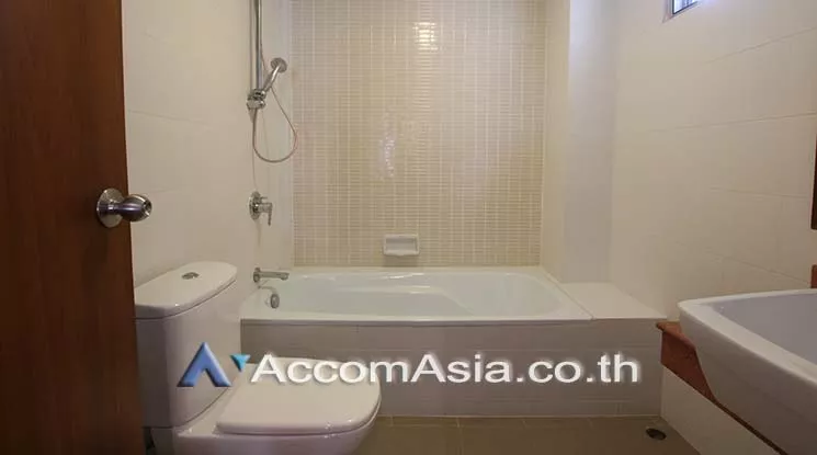 12  3 br Apartment For Rent in Sukhumvit ,Bangkok BTS Nana at Easy to access BTS and MRT AA16182