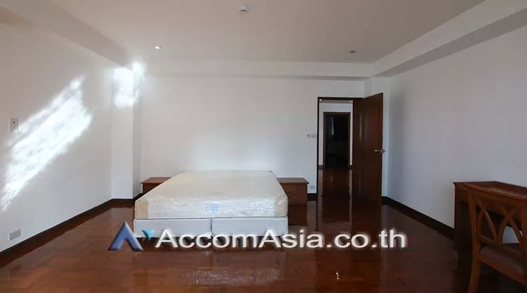8  3 br Apartment For Rent in Sukhumvit ,Bangkok BTS Nana at Easy to access BTS and MRT AA16182