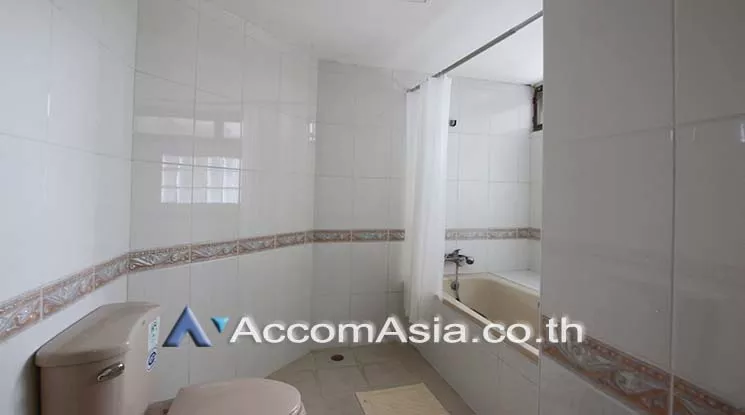 10  3 br Apartment For Rent in Sukhumvit ,Bangkok BTS Phrom Phong at Family Size Desirable AA16183