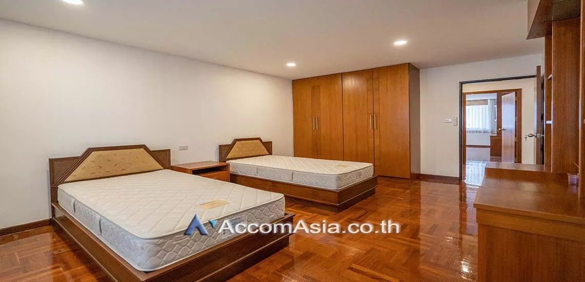 6  3 br Apartment For Rent in Sukhumvit ,Bangkok BTS Phrom Phong at Family Size Desirable AA16184