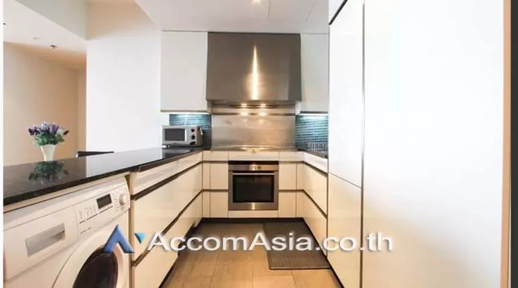  2 Bedrooms  Condominium For Rent & Sale in Sathorn, Bangkok  near BTS Chong Nonsi - MRT Lumphini (AA16198)