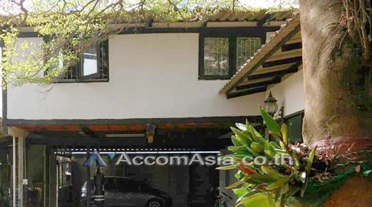 21  2 br House for rent and sale in Sukhumvit ,Bangkok BTS Thong Lo AA16201