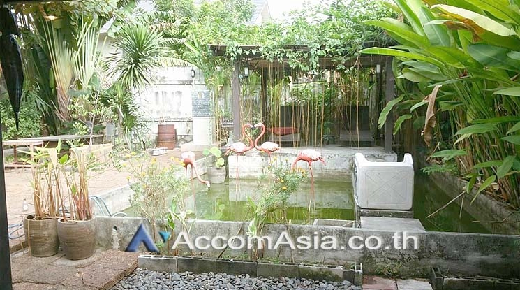 17  2 br House for rent and sale in Sukhumvit ,Bangkok BTS Thong Lo AA16201