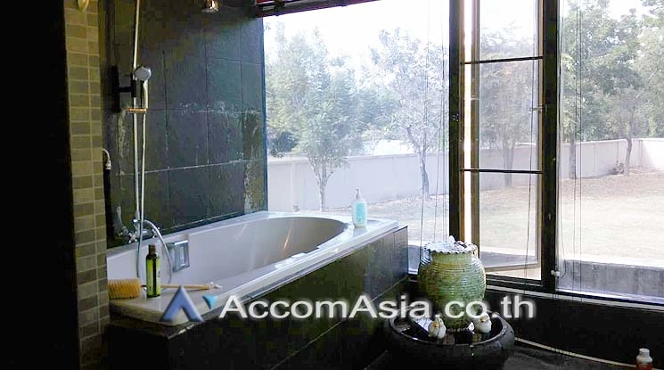 20  2 br House for rent and sale in Sukhumvit ,Bangkok BTS Thong Lo AA16201