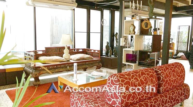 5  2 br House for rent and sale in Sukhumvit ,Bangkok BTS Thong Lo AA16201