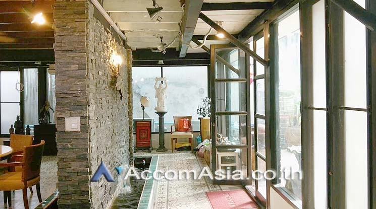 6  2 br House for rent and sale in Sukhumvit ,Bangkok BTS Thong Lo AA16201