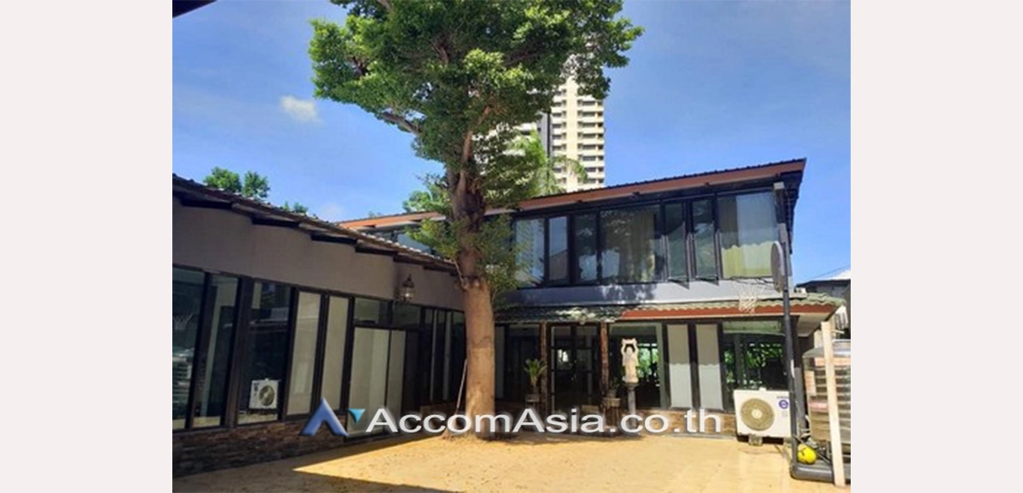  1  2 br House For Rent in sukhumvit ,Bangkok BTS Thong Lo AA16201
