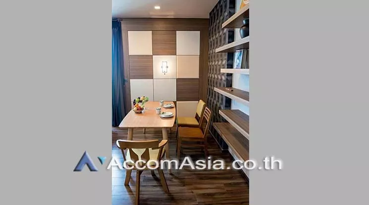 unit 2 Bedrooms  Condominium For Rent in Sukhumvit, Bangkok  near BTS Ekkamai (AA16210)