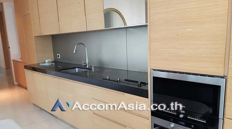 unit 2 Bedrooms  Condominium For Rent & Sale in Silom, Bangkok  near BTS Sala Daeng - MRT Silom (AA16212)