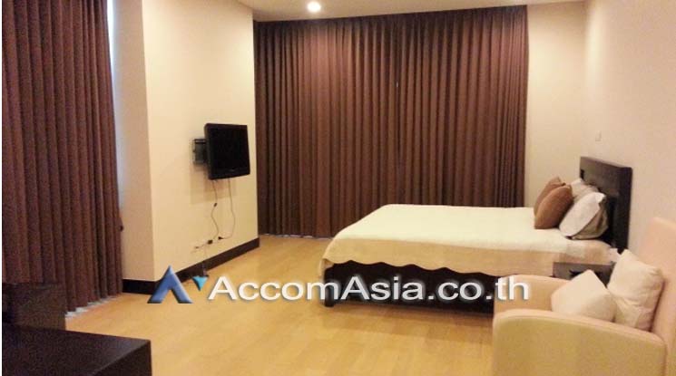  The Park Chidlom Condominium  2 Bedroom for Rent BTS Chitlom in Ploenchit Bangkok