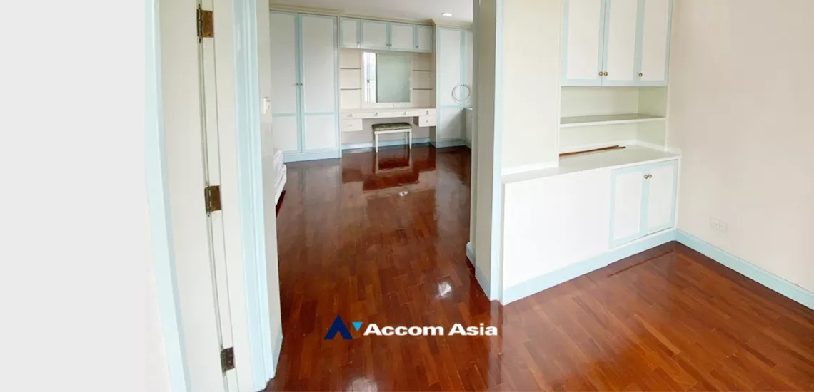 11  2 br Apartment For Rent in Sukhumvit ,Bangkok BTS Phrom Phong at Spacious Room AA16255