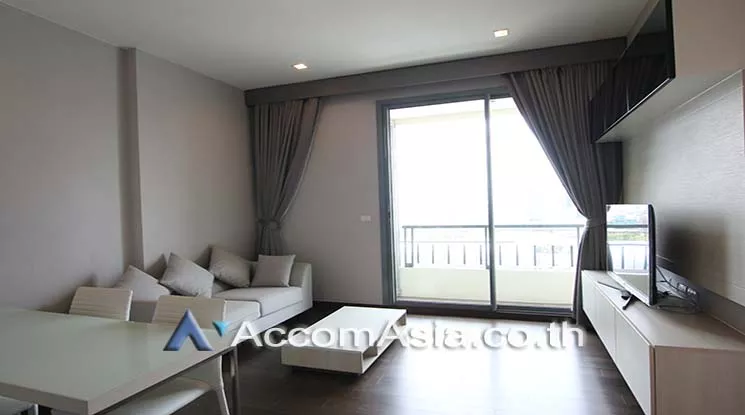  1 Bedroom  Condominium For Rent & Sale in Phaholyothin, Bangkok  near MRT Phetchaburi - ARL Makkasan (AA16260)