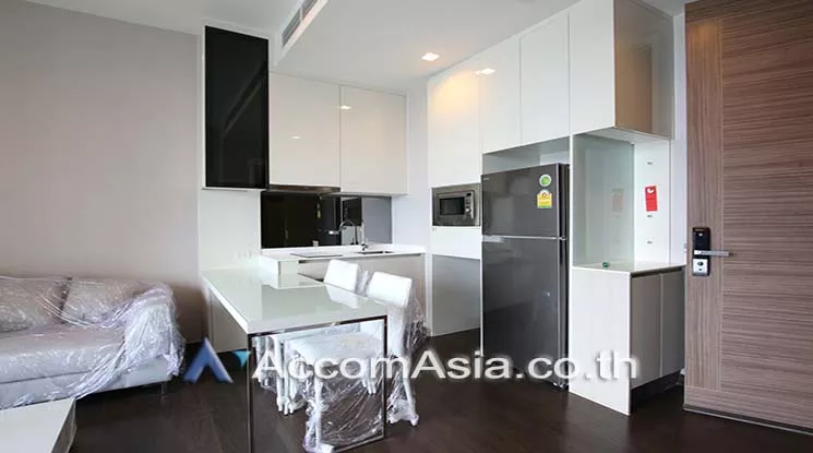  1 Bedroom  Condominium For Rent & Sale in Phaholyothin, Bangkok  near MRT Phetchaburi - ARL Makkasan (AA16261)