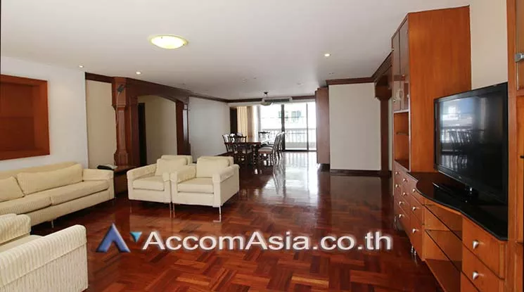 unit 3 Bedrooms  Apartment For Rent in Sukhumvit, Bangkok  near BTS Phrom Phong (AA16268)