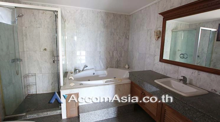 11  4 br House For Rent in Samutprakan ,Samutprakan  at Exclusive House in compound AA16272