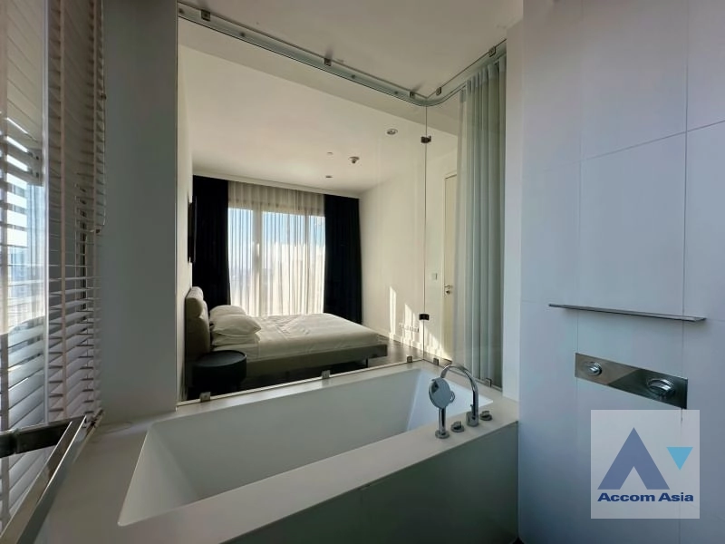 15  2 br Condominium for rent and sale in Ploenchit ,Bangkok BTS Ratchadamri - MRT Silom at 185 Rajadamri AA16350