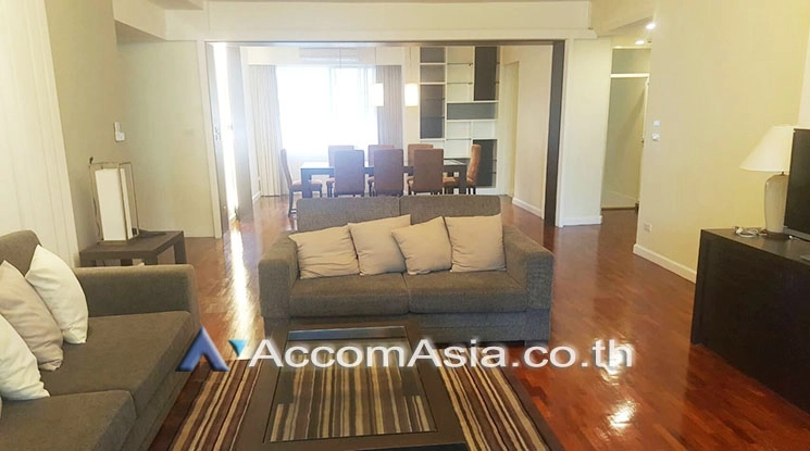 Big Balcony |  Suite for family Apartment  3 Bedroom for Sale & Rent BTS Nana in Sukhumvit Bangkok