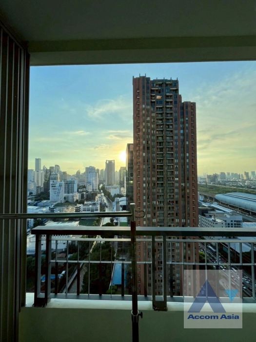 11  1 br Condominium For Rent in New Phetchaburi ,Bangkok MRT Phetchaburi at Q Asoke AA16381