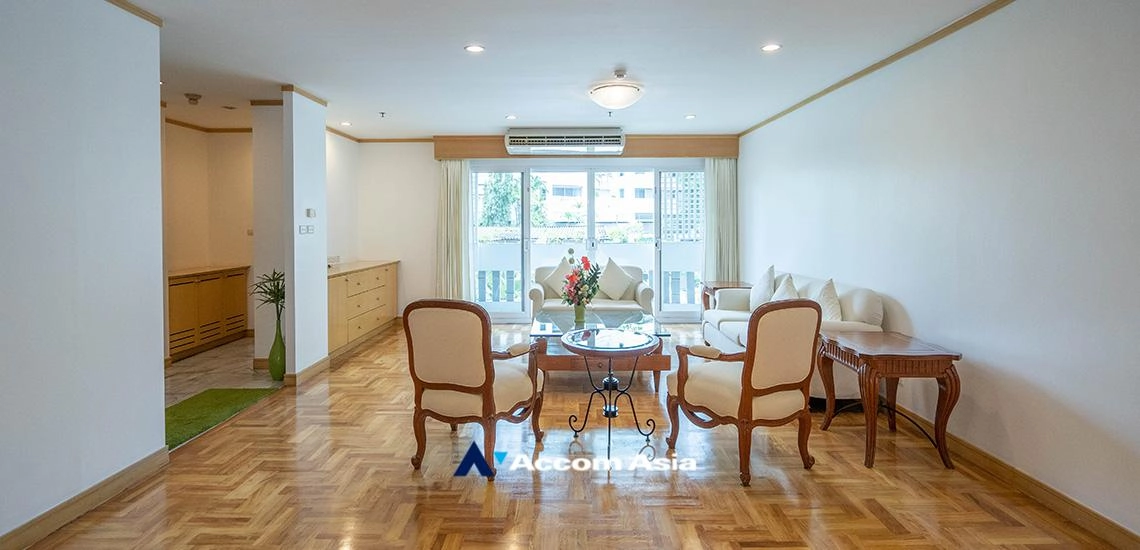 4  3 br Apartment For Rent in Sukhumvit ,Bangkok BTS Asok - MRT Sukhumvit at A Classic Style AA16393