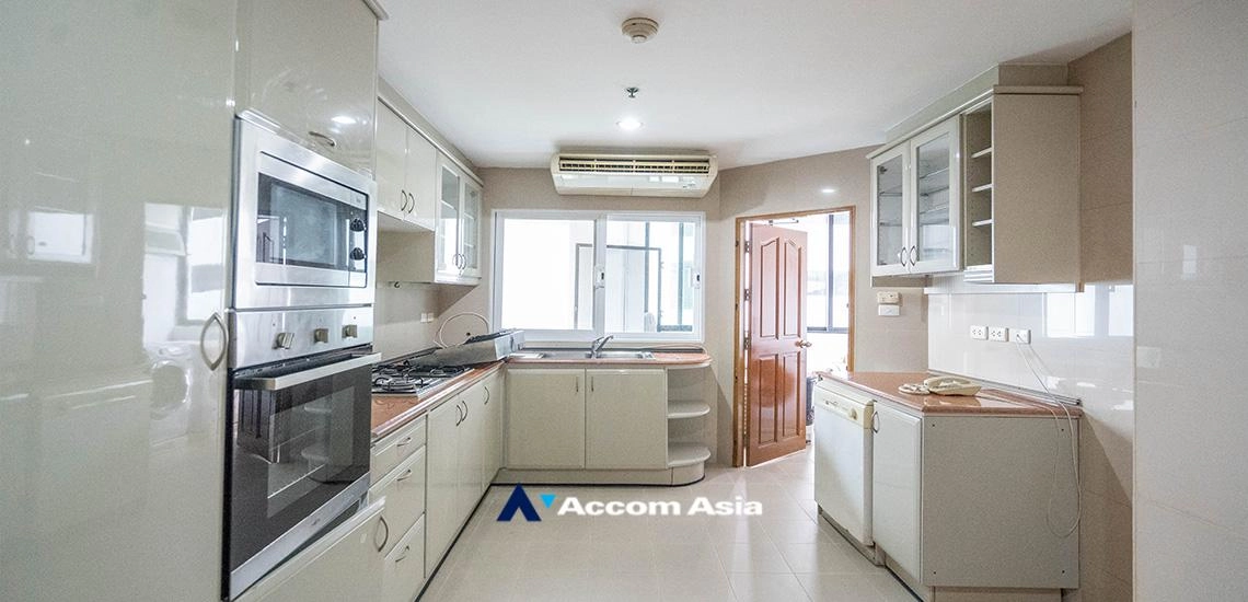 6  3 br Apartment For Rent in Sukhumvit ,Bangkok BTS Asok - MRT Sukhumvit at A Classic Style AA16393