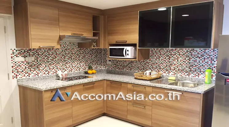 unit 2 Bedrooms  Condominium For Rent in Sukhumvit, Bangkok  near BTS Phrom Phong (AA16433)