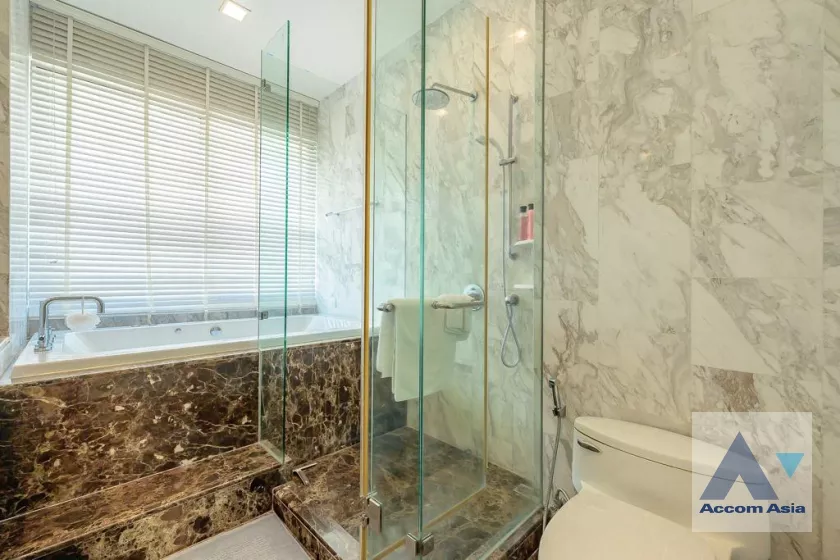 16  2 br Condominium For Rent in Sukhumvit ,Bangkok BTS Phrom Phong at Le Raffine Sukhumvit 39 AA16480