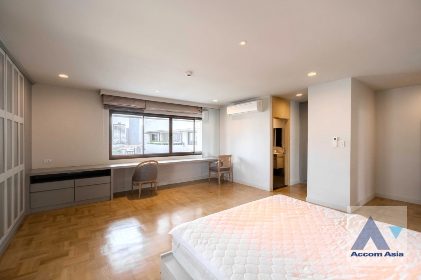 8  3 br Condominium for rent and sale in Sukhumvit ,Bangkok BTS Nana at Tower Park AA16488