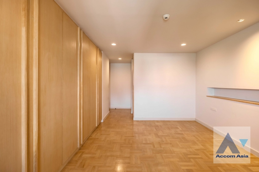 10  3 br Condominium for rent and sale in Sukhumvit ,Bangkok BTS Nana at Tower Park AA16488